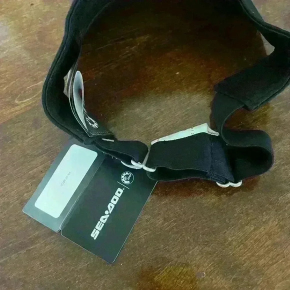Never worn Seadoo visor - Picture 2 of 2